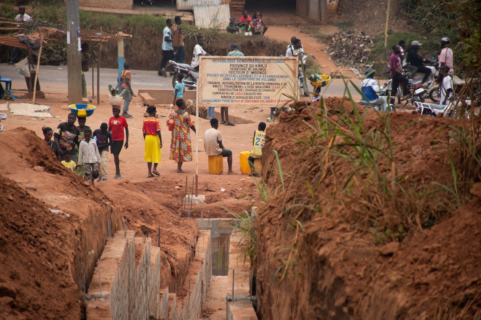 Travaux de réhabilitation de la route principale de Kikoti